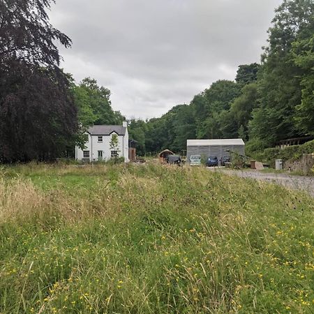 Riverside Cottage Walking Distance Into Caernarfon Exterior photo